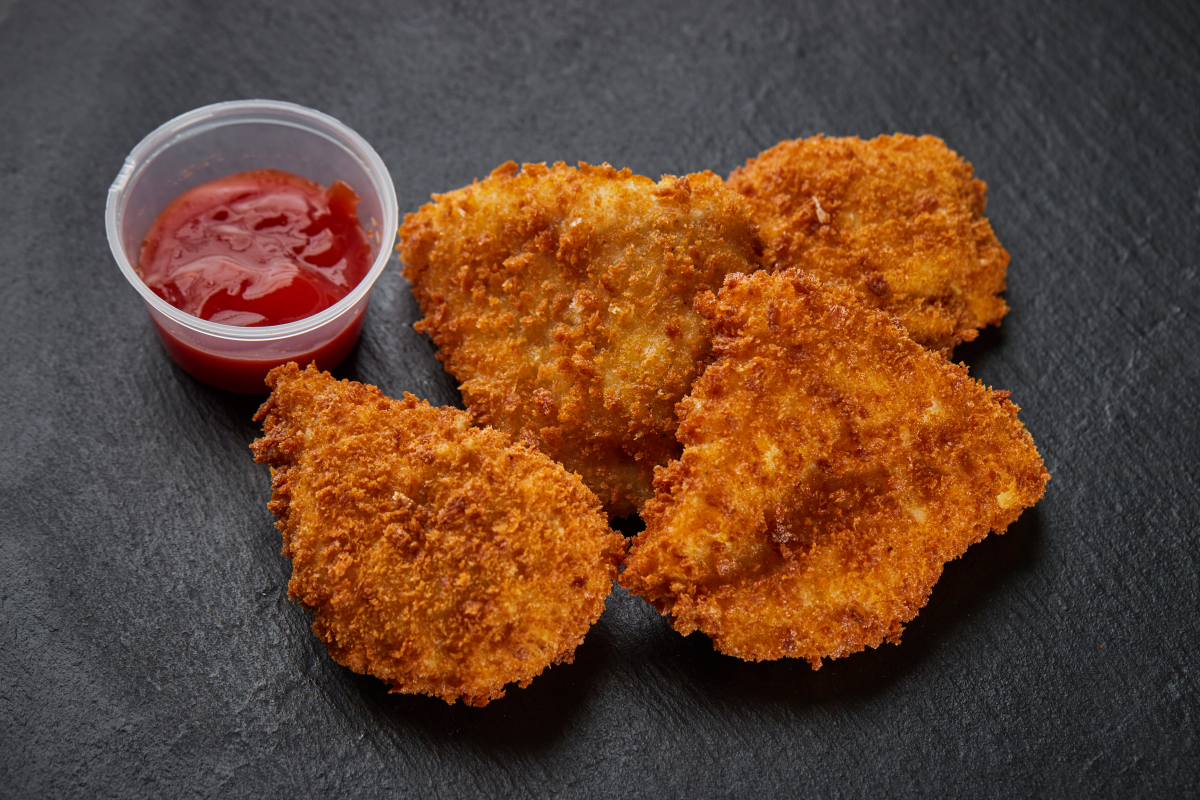 Наггетсы куриные с кетчупом