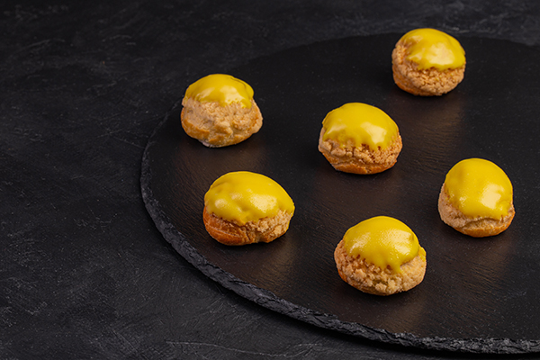 Профитроли банан