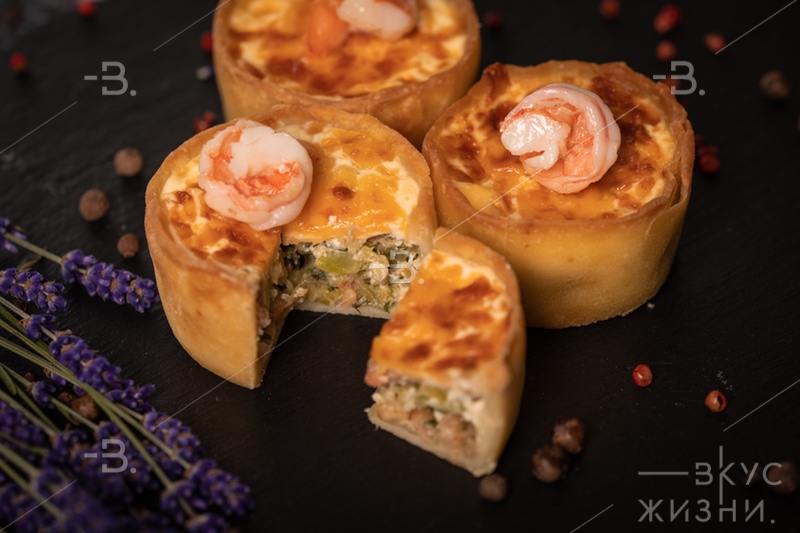 Мини-киш с креветками