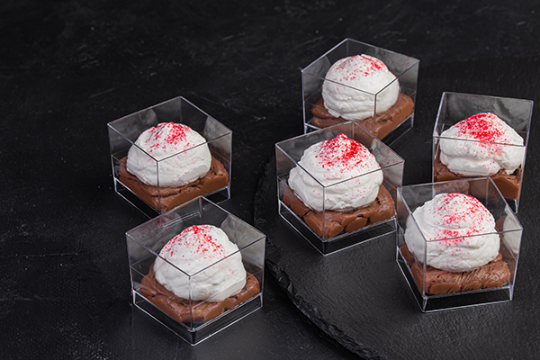 Веган кокос-шоколад с растительными сливками