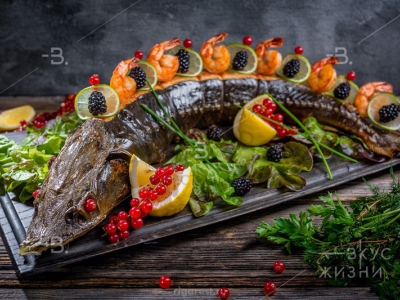 Стерлядь запеченная